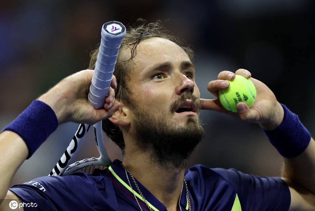 赛季中保持 赛季中保持