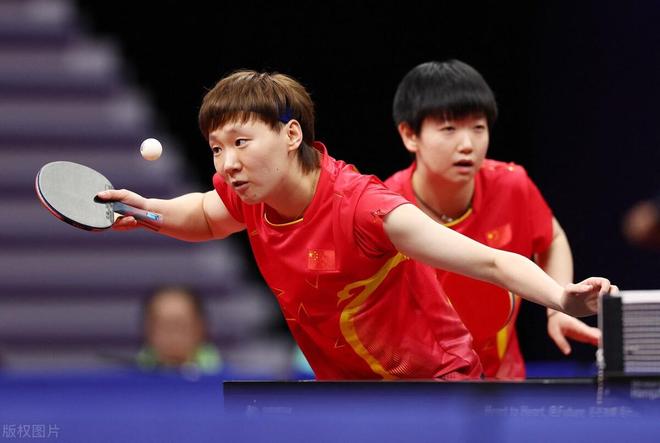 对于双胞胎 对于双胞胎