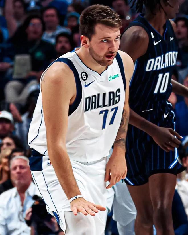 路忽视了白 路忽视了白